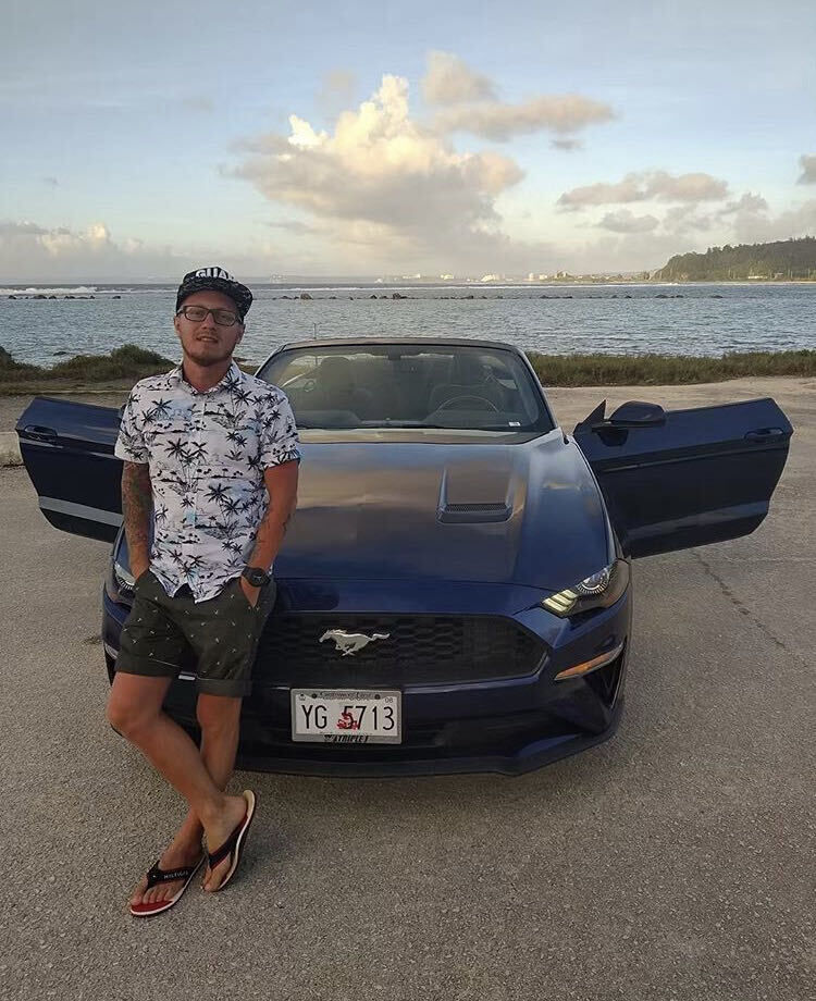  30159147  Slava, 37 ,    Phuket