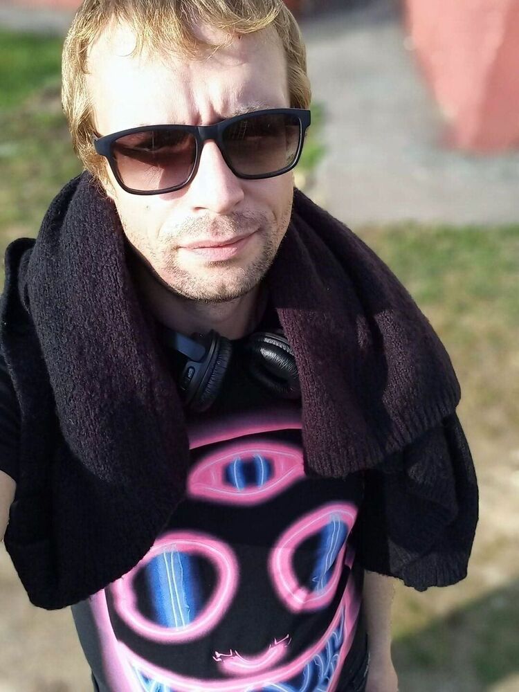  ,   , 38 ,   ,   