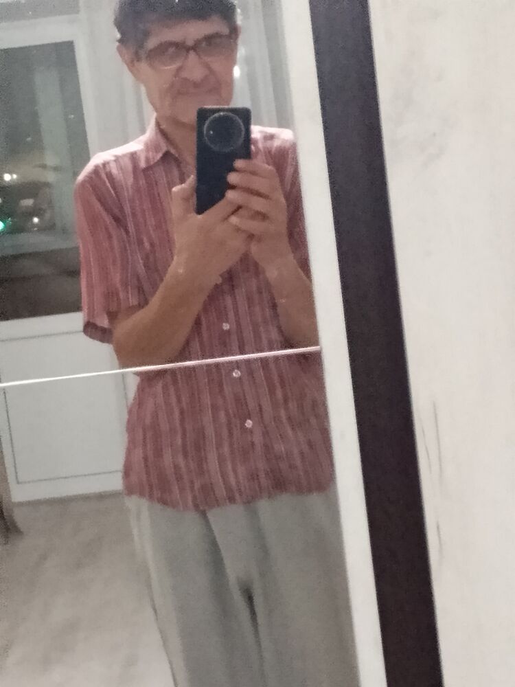  48077597  , 58 ,    