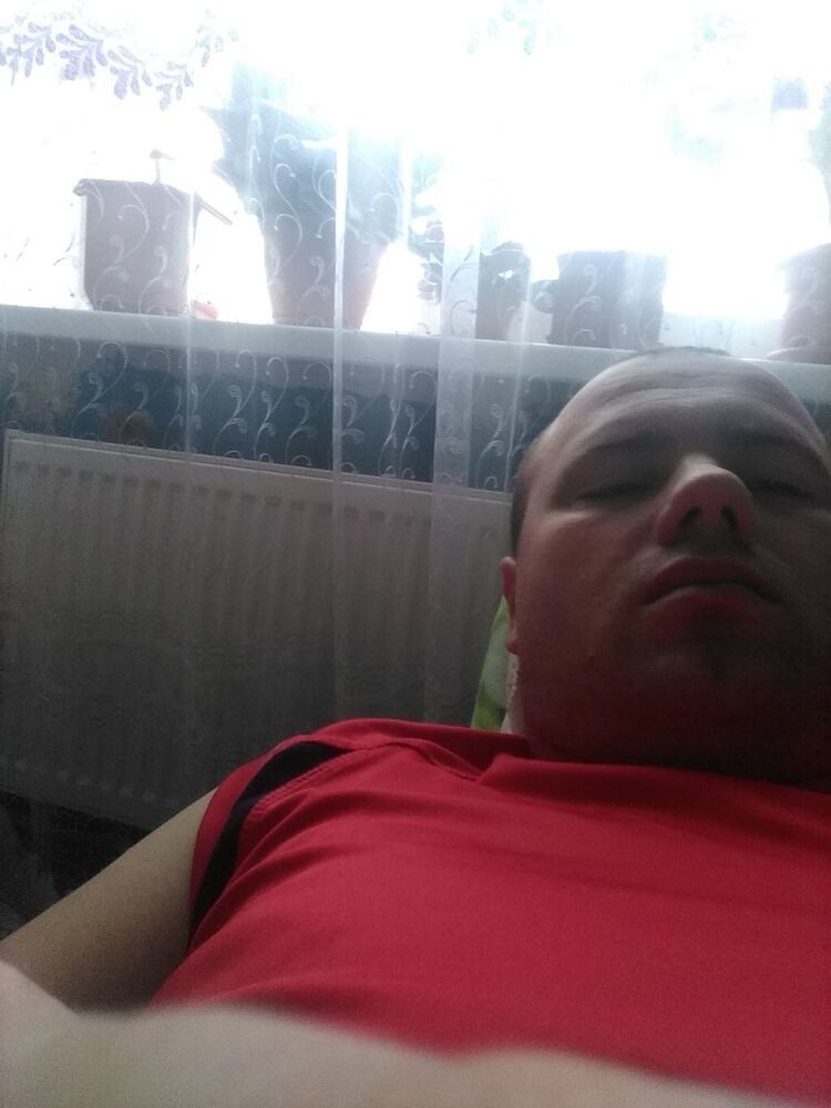  ,   Vova, 38 ,   