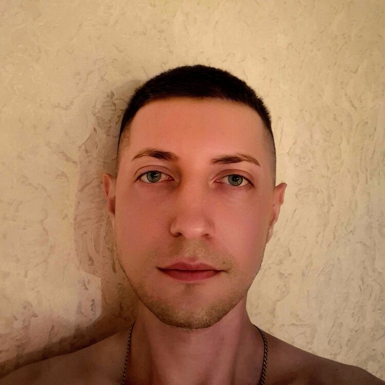  52901517  , 32 ,    