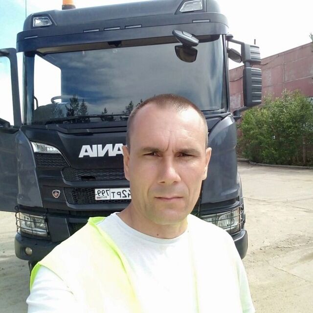  33808917  , 43 ,    