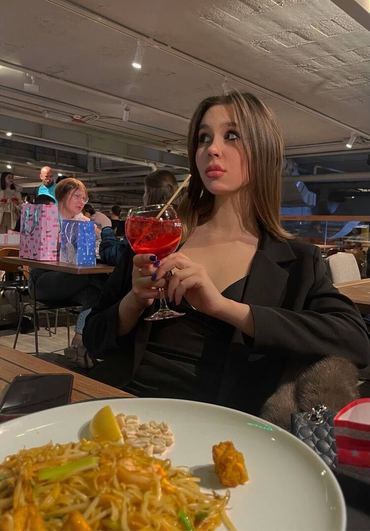  -,   , 19 ,   ,   , 