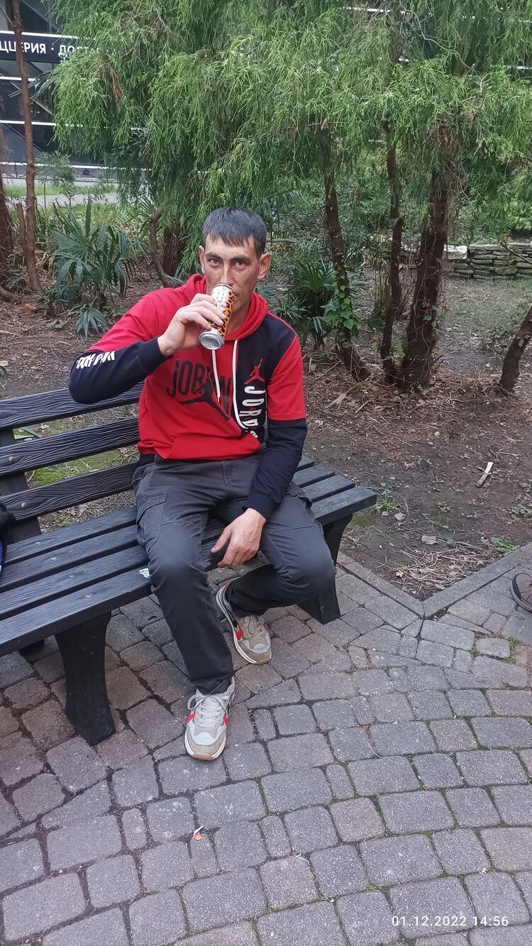  37557107  , 37 ,    
