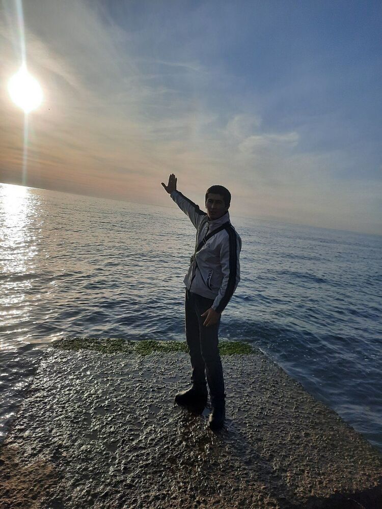  ,   Islom, 32 ,   ,   