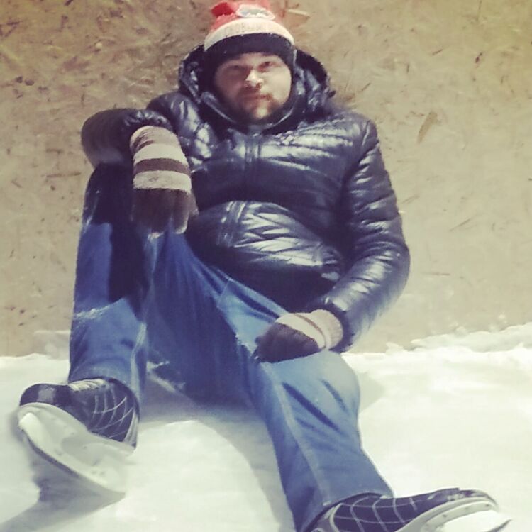  24776527  Bonum, 35 ,    