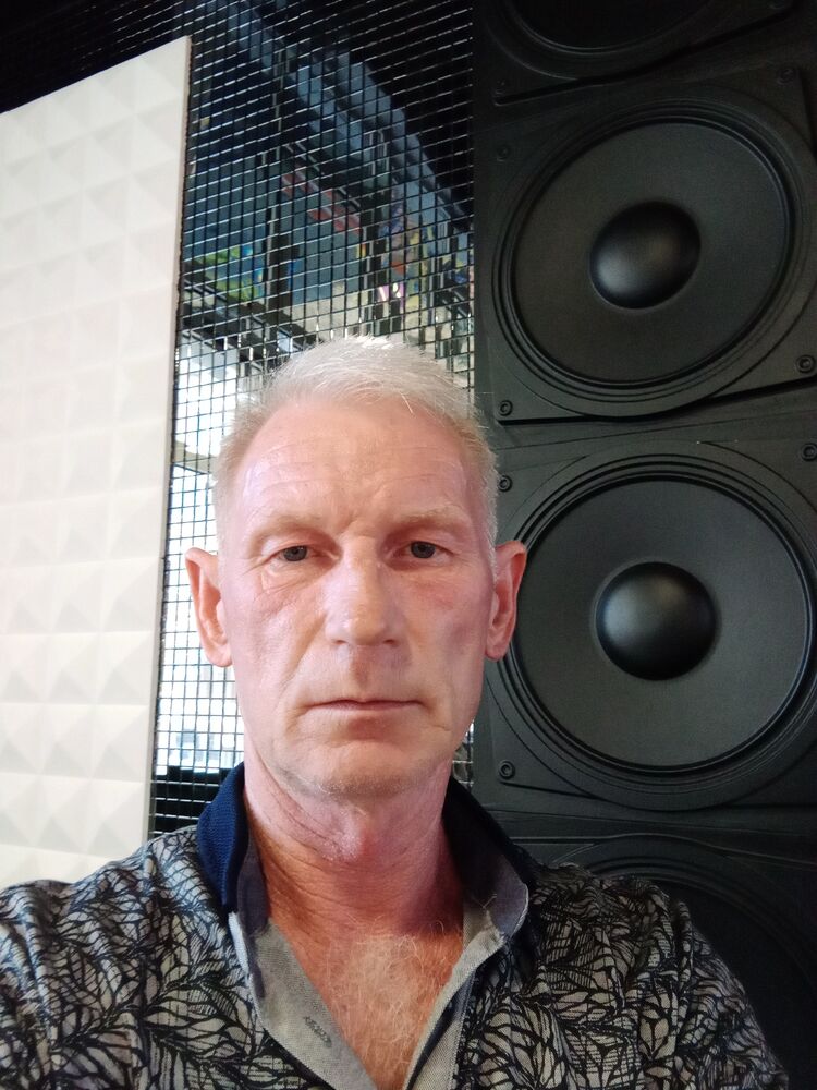  23380507  Aleksandr, 55 ,    