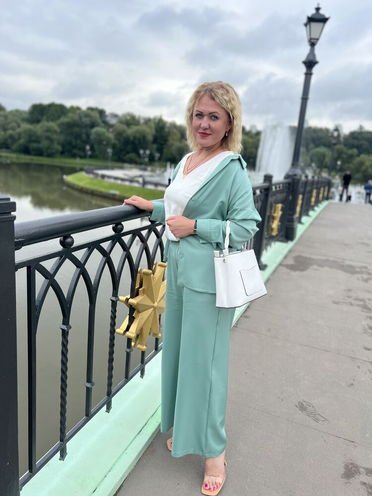  ,   Svetlana, 37 ,     , c 