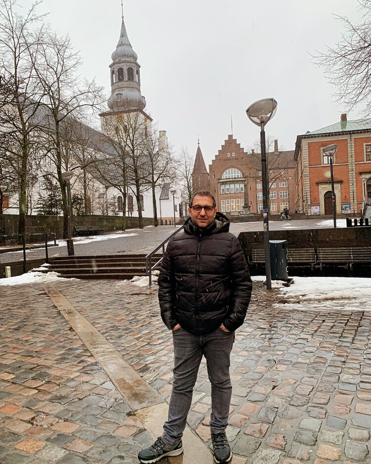 ���� 55351987 ������� Sedat, 45 ���, ���� ���������� � Mimarsinan