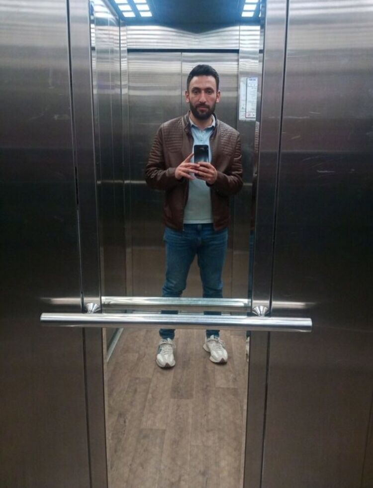  50451017  Ali, 33 ,    