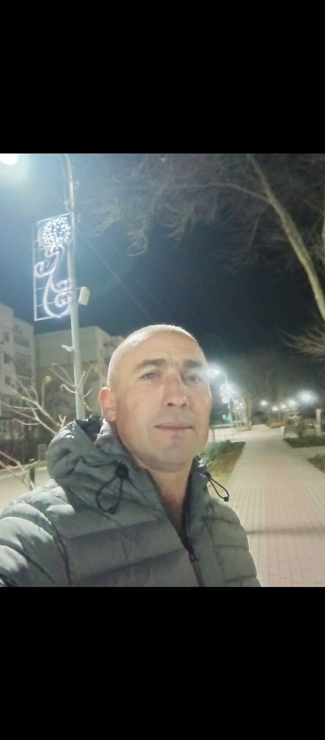  31946477  Salohidin, 38 ,    