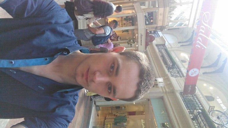 ,   Artem, 32 ,   ,   , c , 