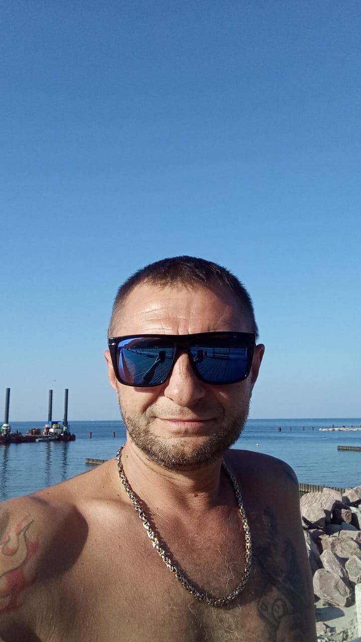  51026507  , 44 ,    