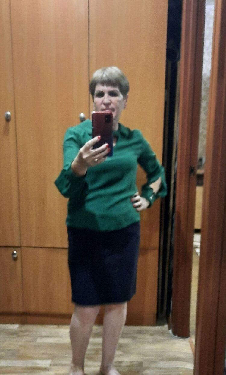  ,   Svetlana, 60 ,   c 