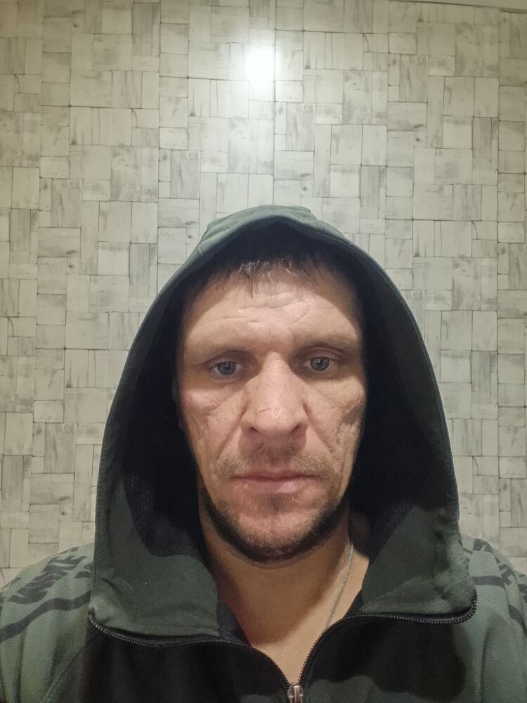  49359277  Oleg, 39 ,    