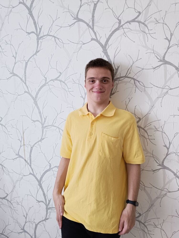  34767537  , 28 ,    