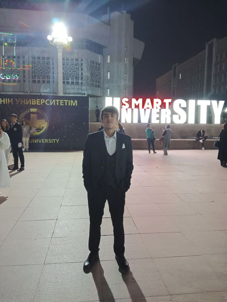 ���� 38046307 ����� Shirinshoh, 21 ���, ���� ���������� � ������