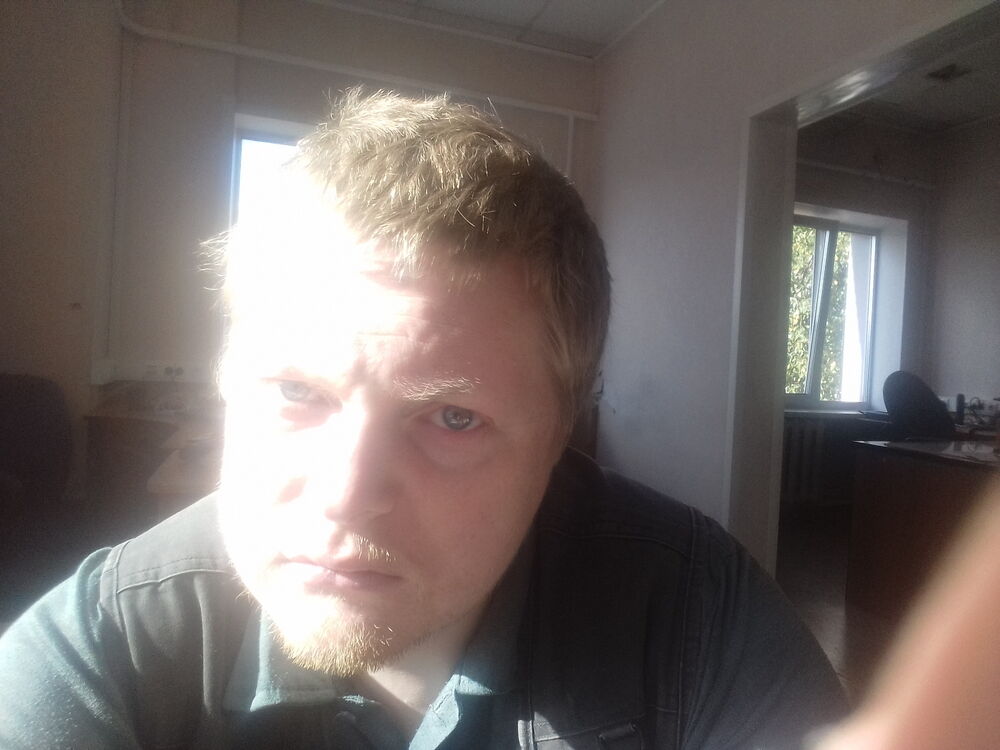  28023977  Vasily, 40 ,    
