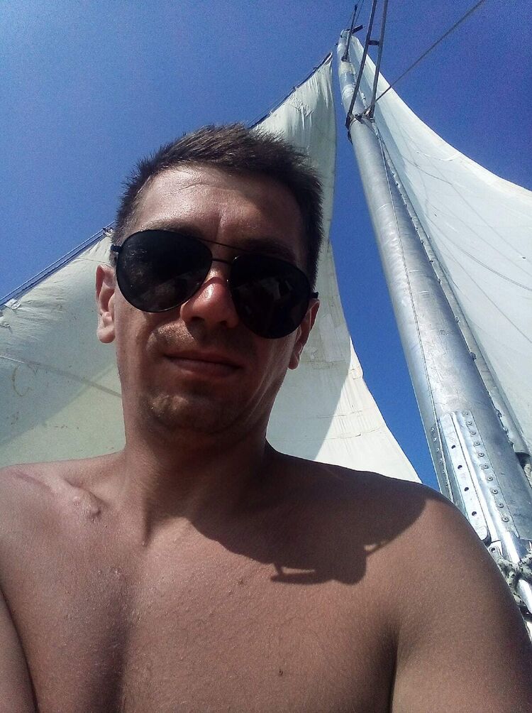  30761497  , 34 ,    