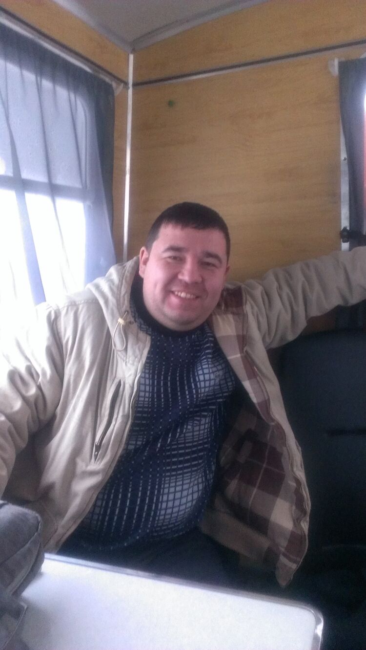  36609647  , 44 ,    