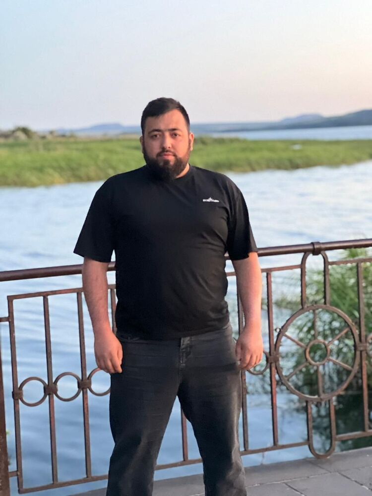  ,   Ruslan, 30 ,   