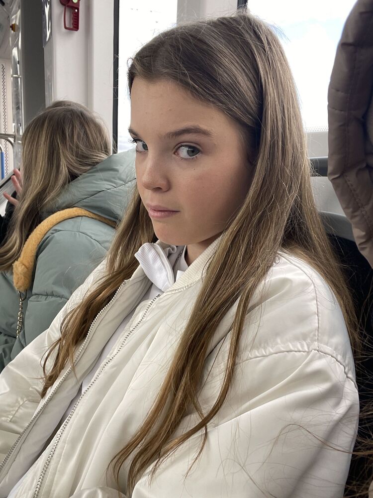  ,   Galina, 18 ,   ,   