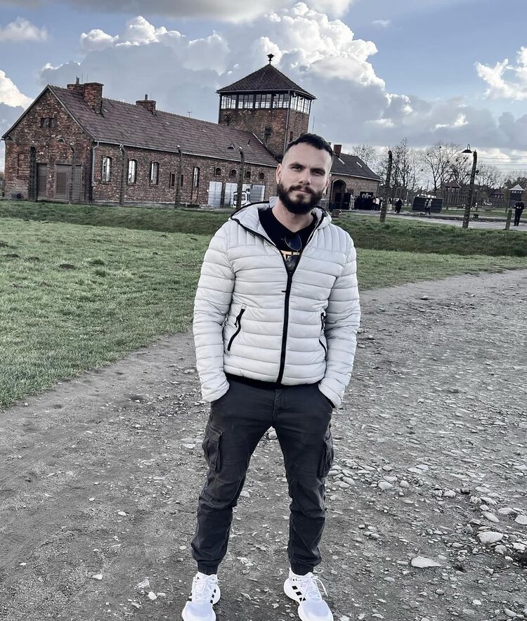  ,   , 37 ,   ,   