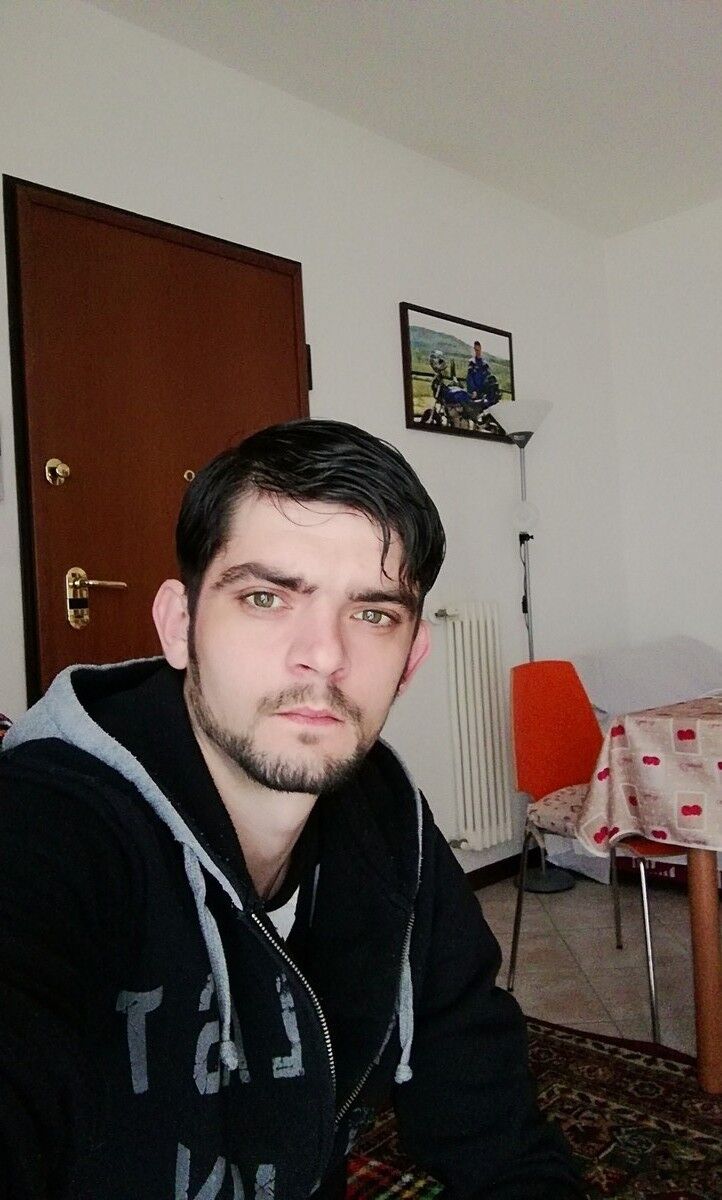  ,   Radu, 38 ,   ,   , c 