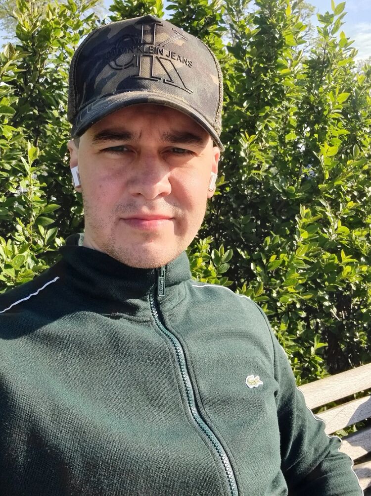  51526357  Anatoly, 31 ,    