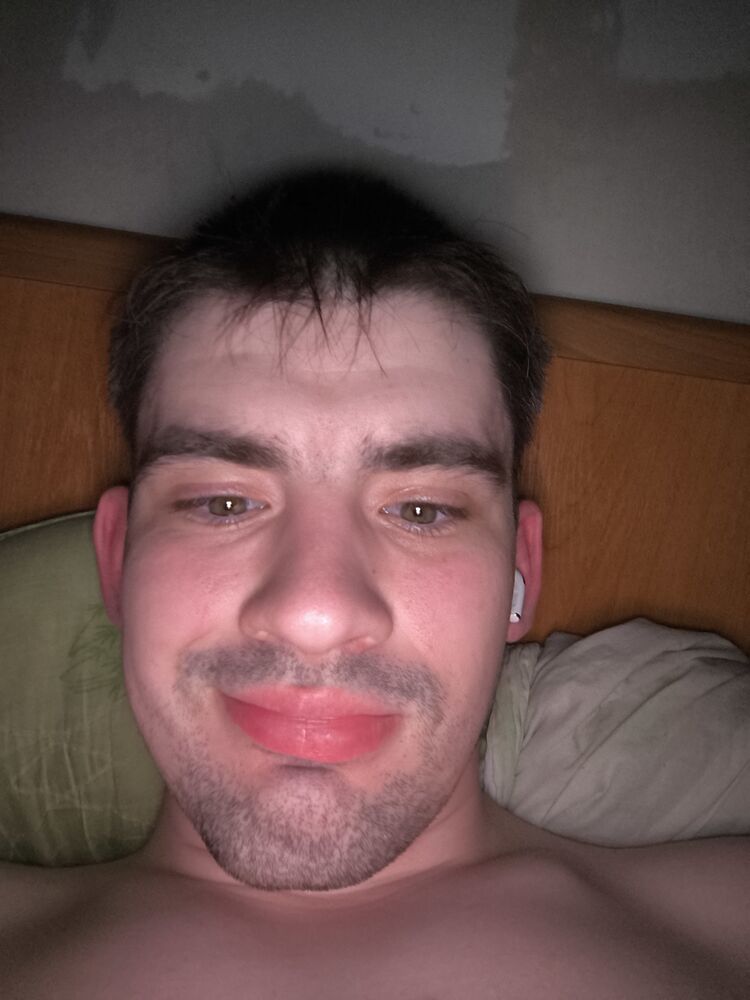  43713577  , 27 ,    