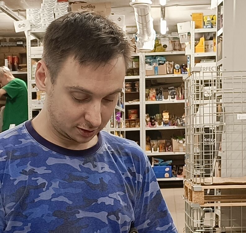  45747077  , 46 ,     