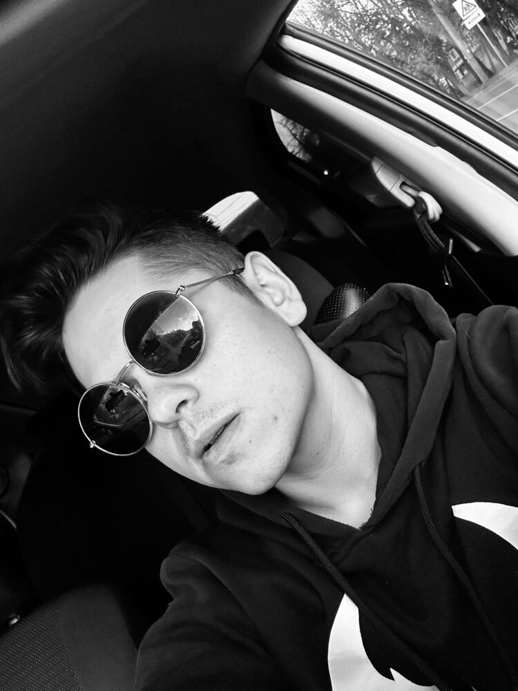  54585117  Kirill, 23 ,    