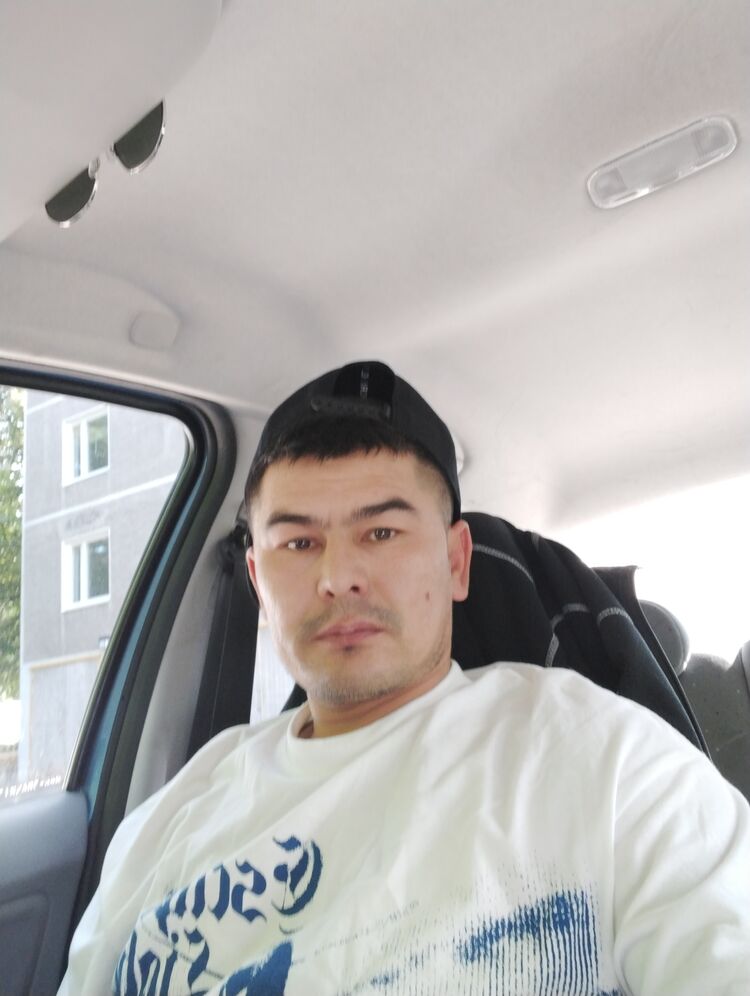  Lahti,   Izzat, 34 ,   ,   