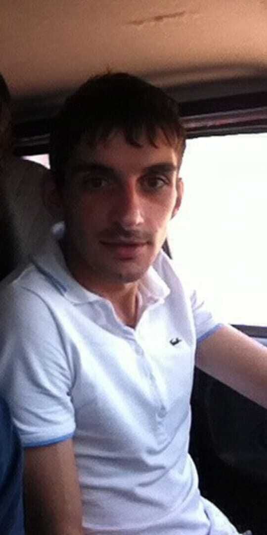  24271217  David, 33 ,    