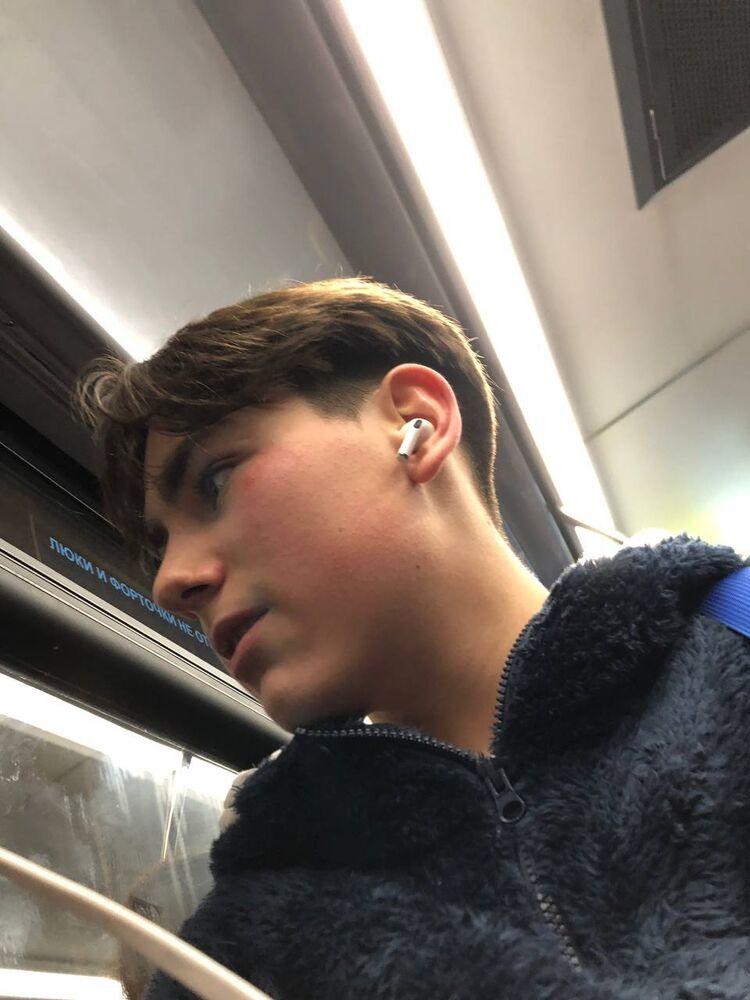  45582727  , 19 ,    