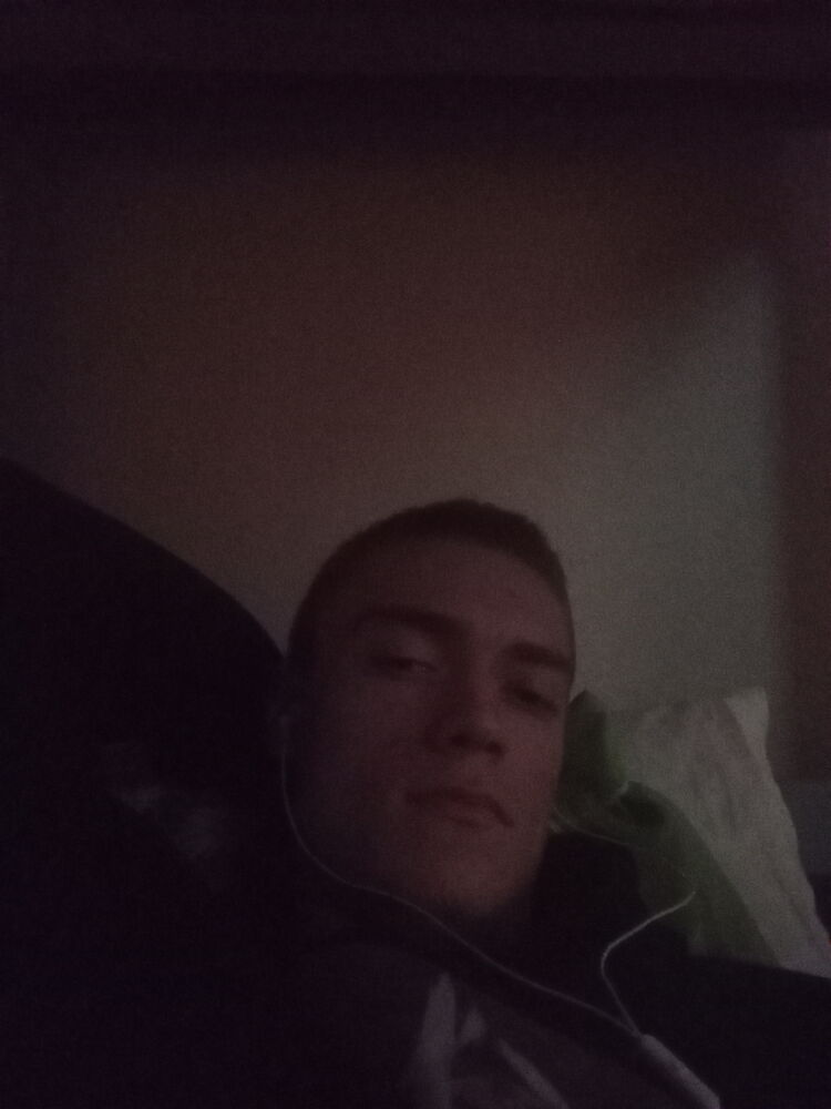  31696037  , 21 ,    --