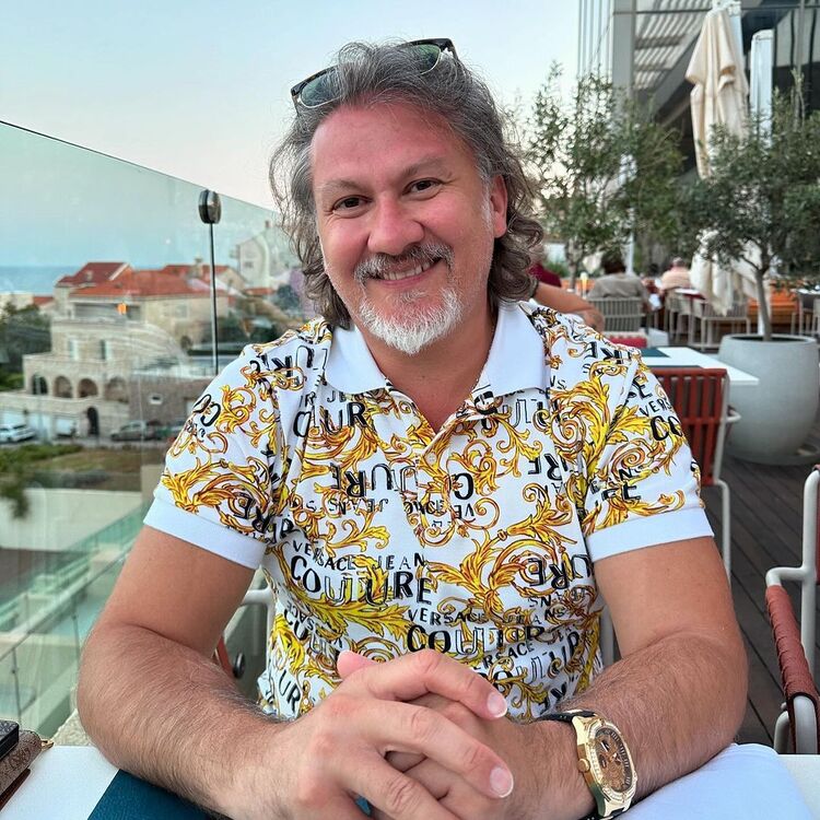 ���� 44932987 ������� William, 60 ���, ���� ���������� � ������