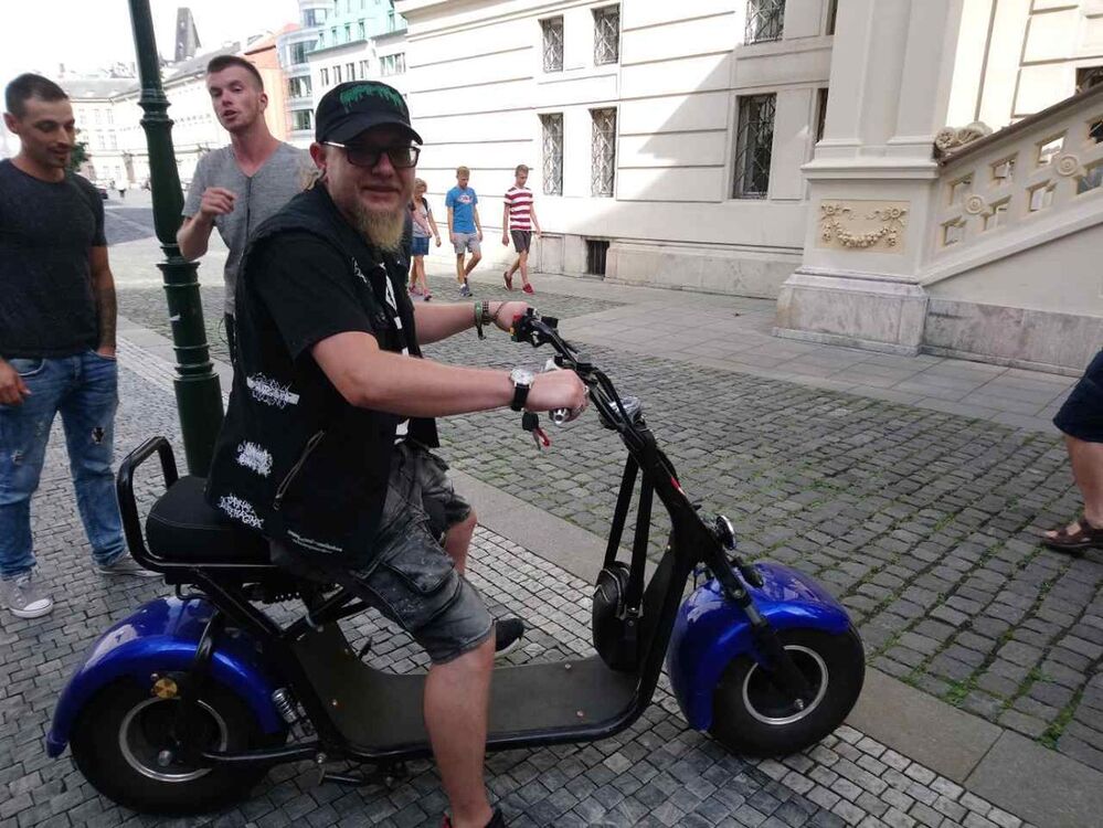  11470597  Vitas, 43 ,    Praha