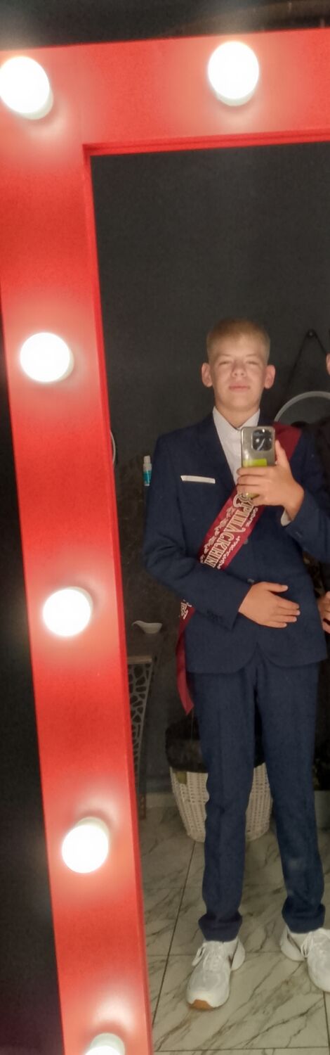  53951187  Nekit, 18 ,    