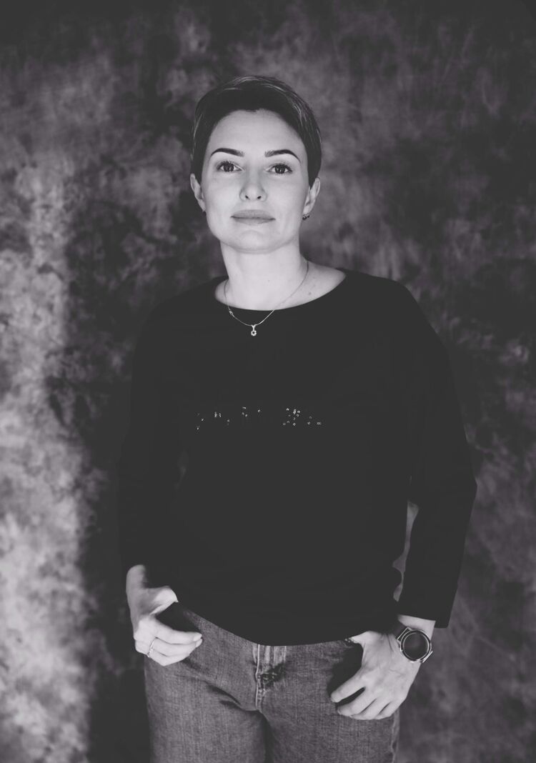  -,   , 49 ,   ,   