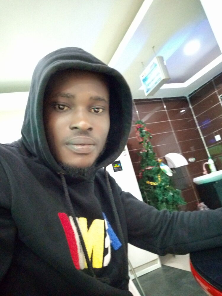 17475857  Abdul Godwin, 31 ,    Lagos