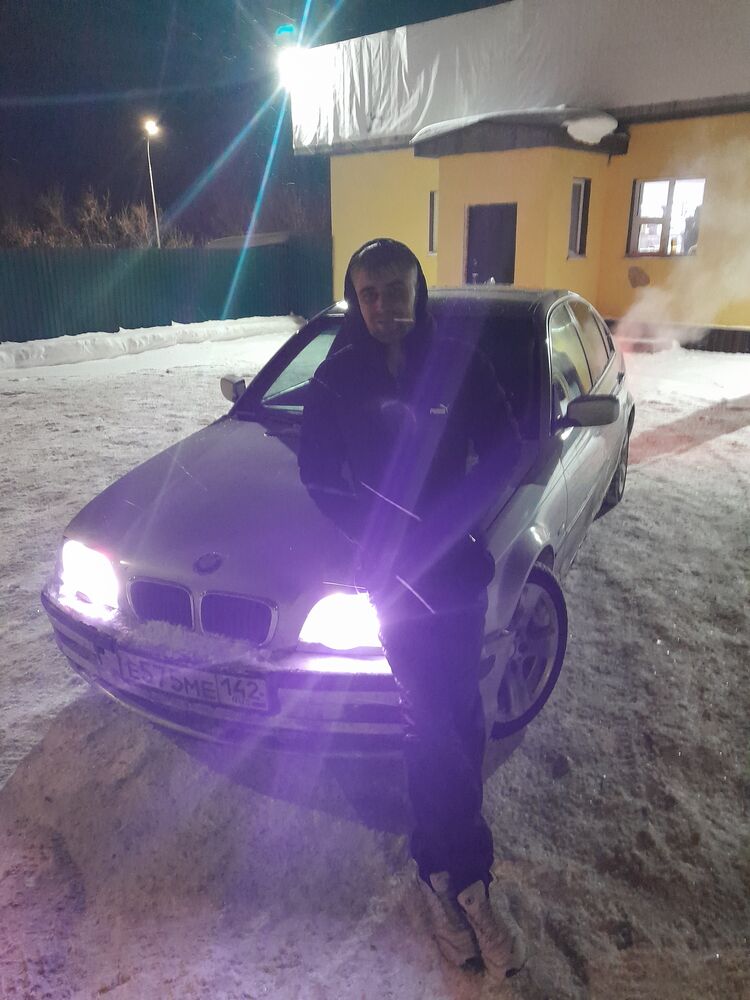  33804087  Maksim, 29 ,    