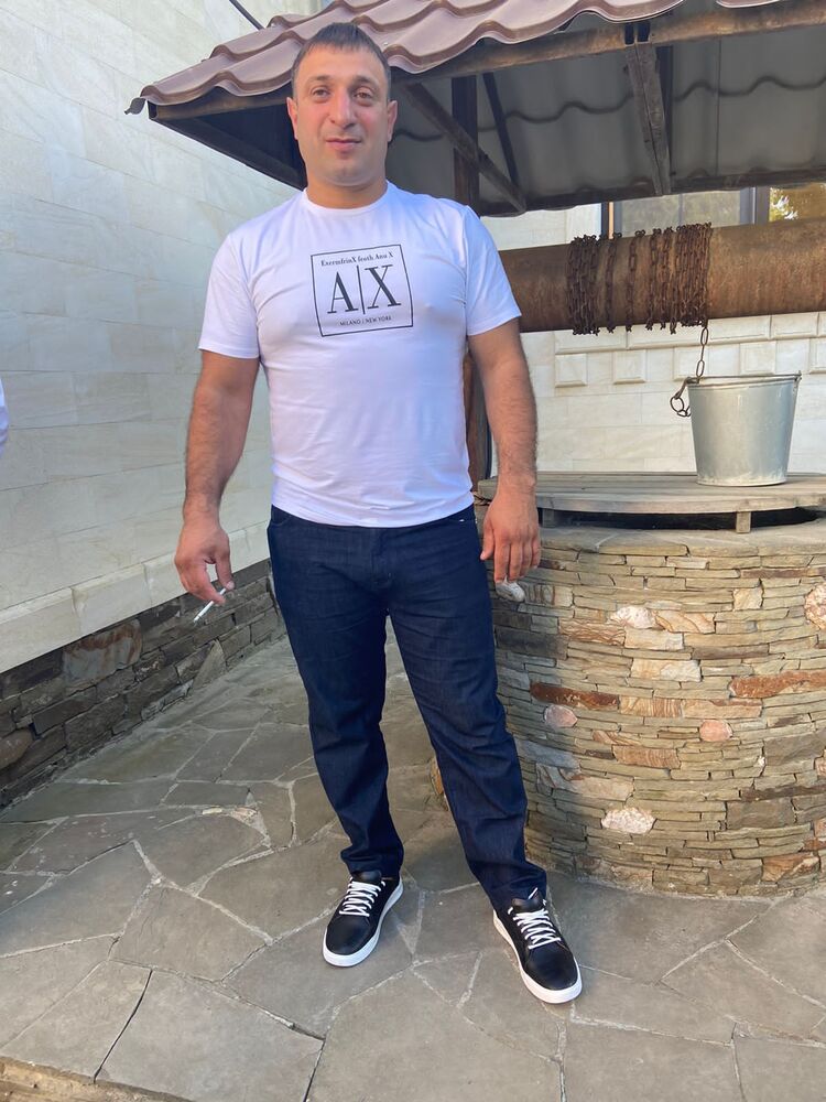  27023627  , 35 ,    --