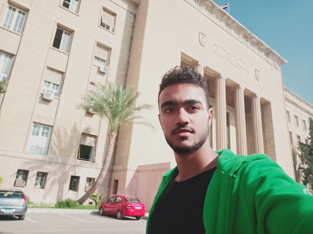  25080487  Mohamed hega, 28 ,    