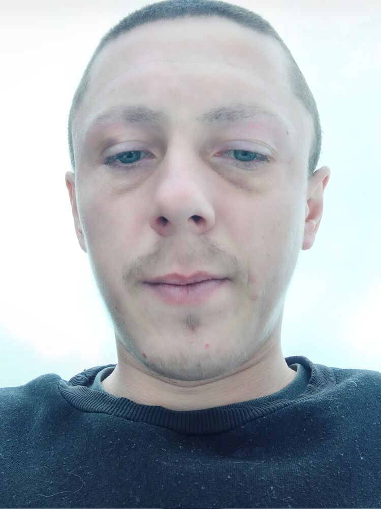  32472937  , 24 ,    