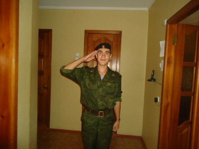  9552657  Vladimir, 34 ,    