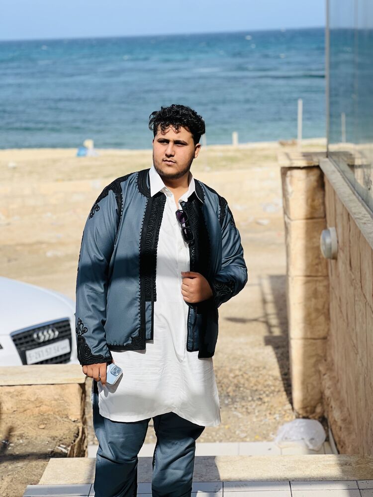 ���������� �����, ���� ����� Ahmed, 20 ���, ������������ ��� ������, ����� � ���������