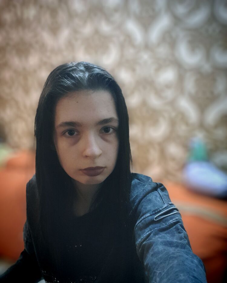 44070967  , 22 ,    