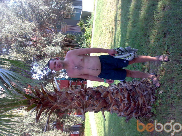  1359237  Roman, 48 ,    