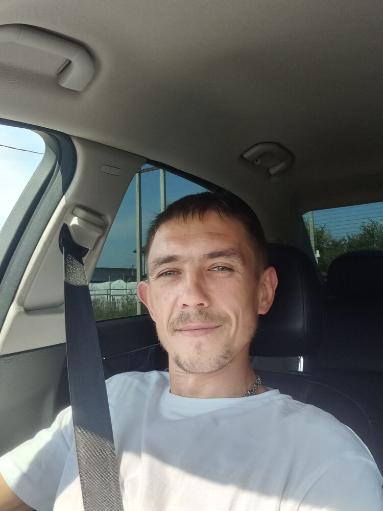  --,   , 37 ,     , c 